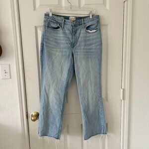 Universal Threads Ankle Bootcut Lightwash Jean